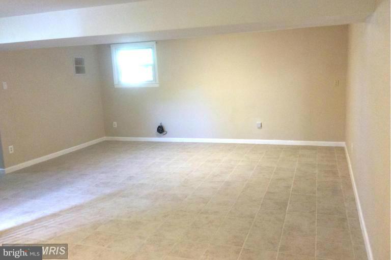 200 South Harrison Road Sterling, VA 20164 - Photo 5 of 11 Basement