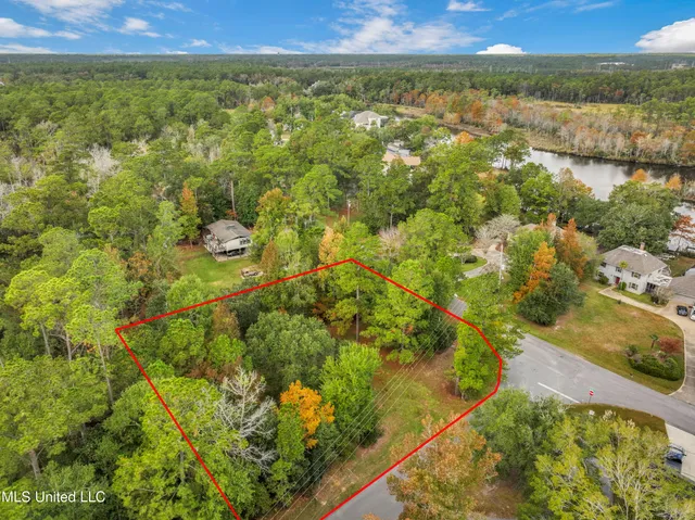 $50,000 | 8372 Maunalani Place, Diamondhead, MS 39525