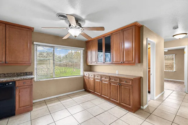 $690,000 | 9688 South Airport Way, Manteca, CA 95336