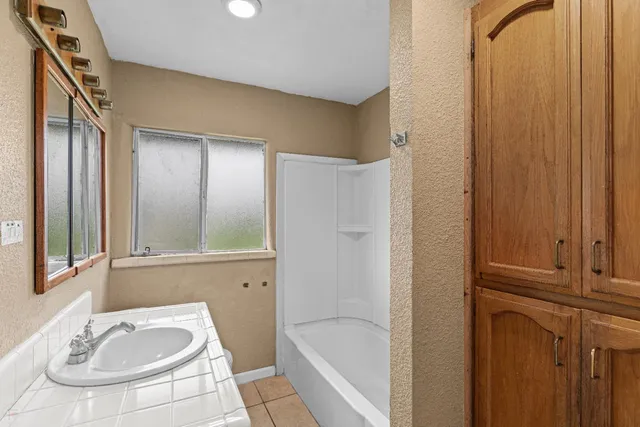 $690,000 | 9688 South Airport Way, Manteca, CA 95336