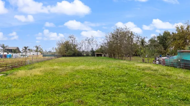 $690,000 | 9688 South Airport Way, Manteca, CA 95336