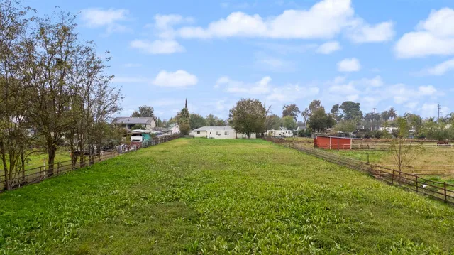 $690,000 | 9688 South Airport Way, Manteca, CA 95336