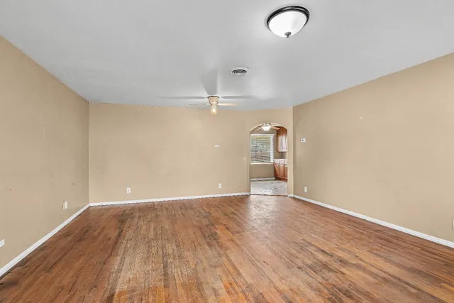 $690,000 | 9688 South Airport Way, Manteca, CA 95336