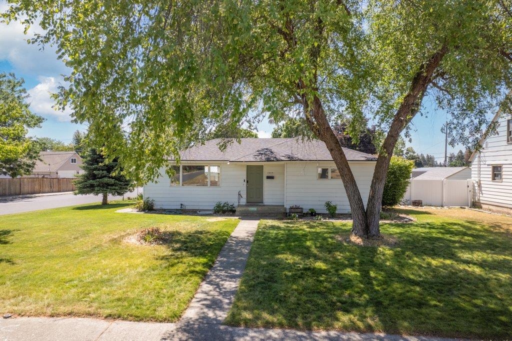 2803 West Sanson Avenue Spokane, WA 99205 - Photo 30 of 33