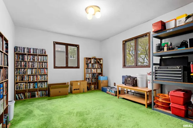 $139,900 | 7 Sycamore Bay Road, Lacon, IL 61540