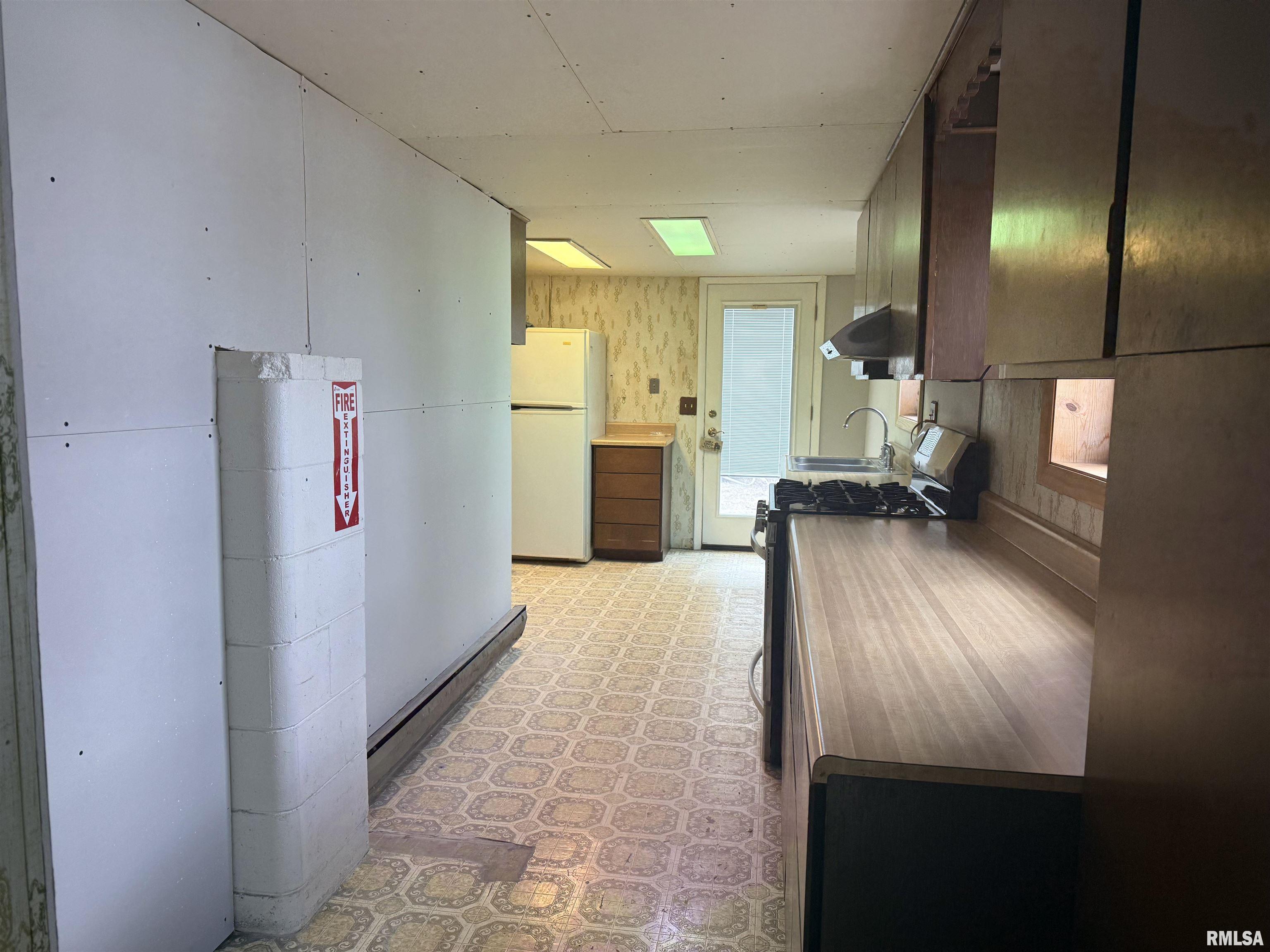 7 Sycamore Bay Road Lacon, IL 61540 - Photo 24 of 41