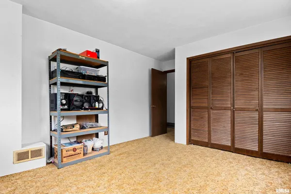 $145,000 | 7 Sycamore Bay Road, Lacon, IL 61540