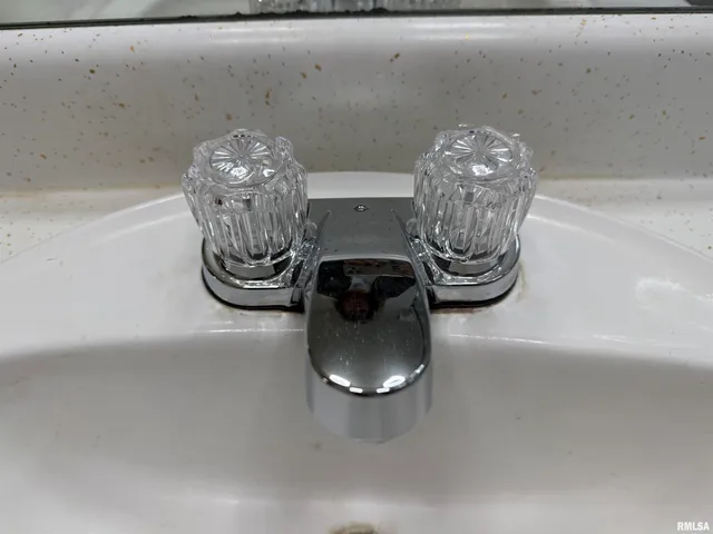 $145,000 | 7 Sycamore Bay Road, Lacon, IL 61540