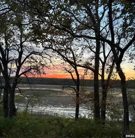 $145,000 | 7 Sycamore Bay Road, Lacon, IL 61540