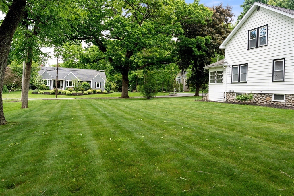 107 Winter Hill Road Holden, MA 01520 - Photo 27 of 34