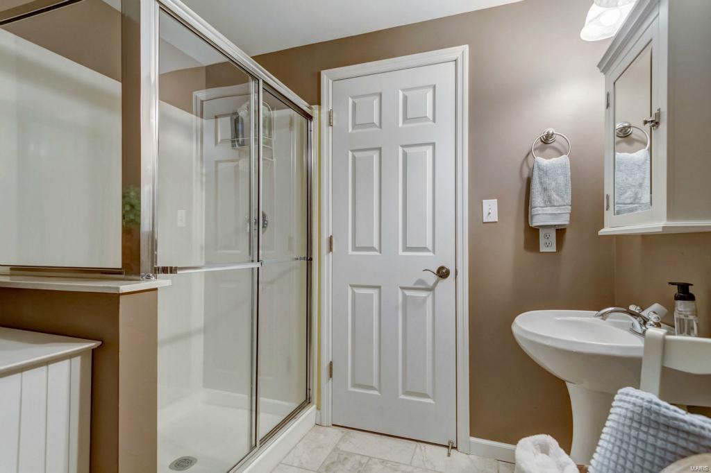 1127 Forest Ridge Trail Lane Ballwin, MO 63021 - Photo 33 of 53 Gallery Image 33