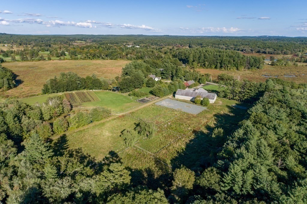 999 Concord Road Sudbury, MA 01776 - Photo 2 of 10 Gallery Image 2