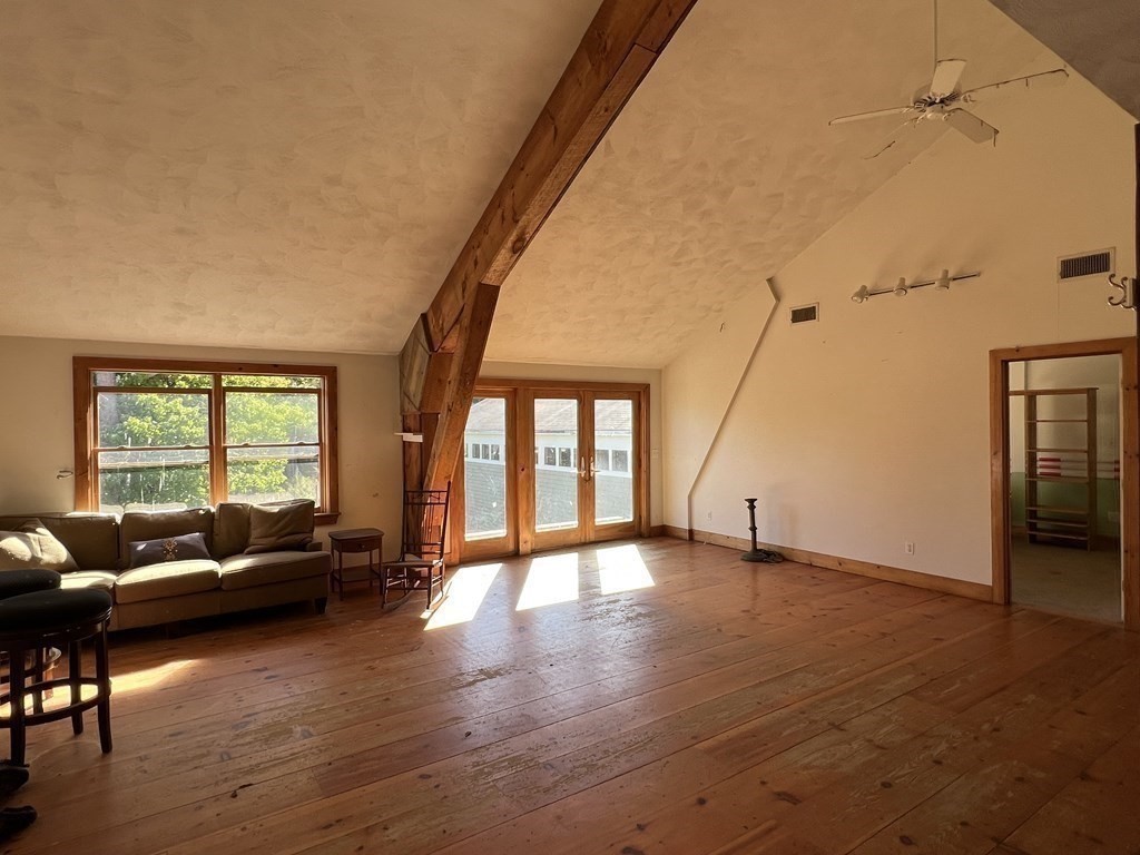 999 Concord Road Sudbury, MA 01776 - Photo 8 of 10 Gallery Image 8