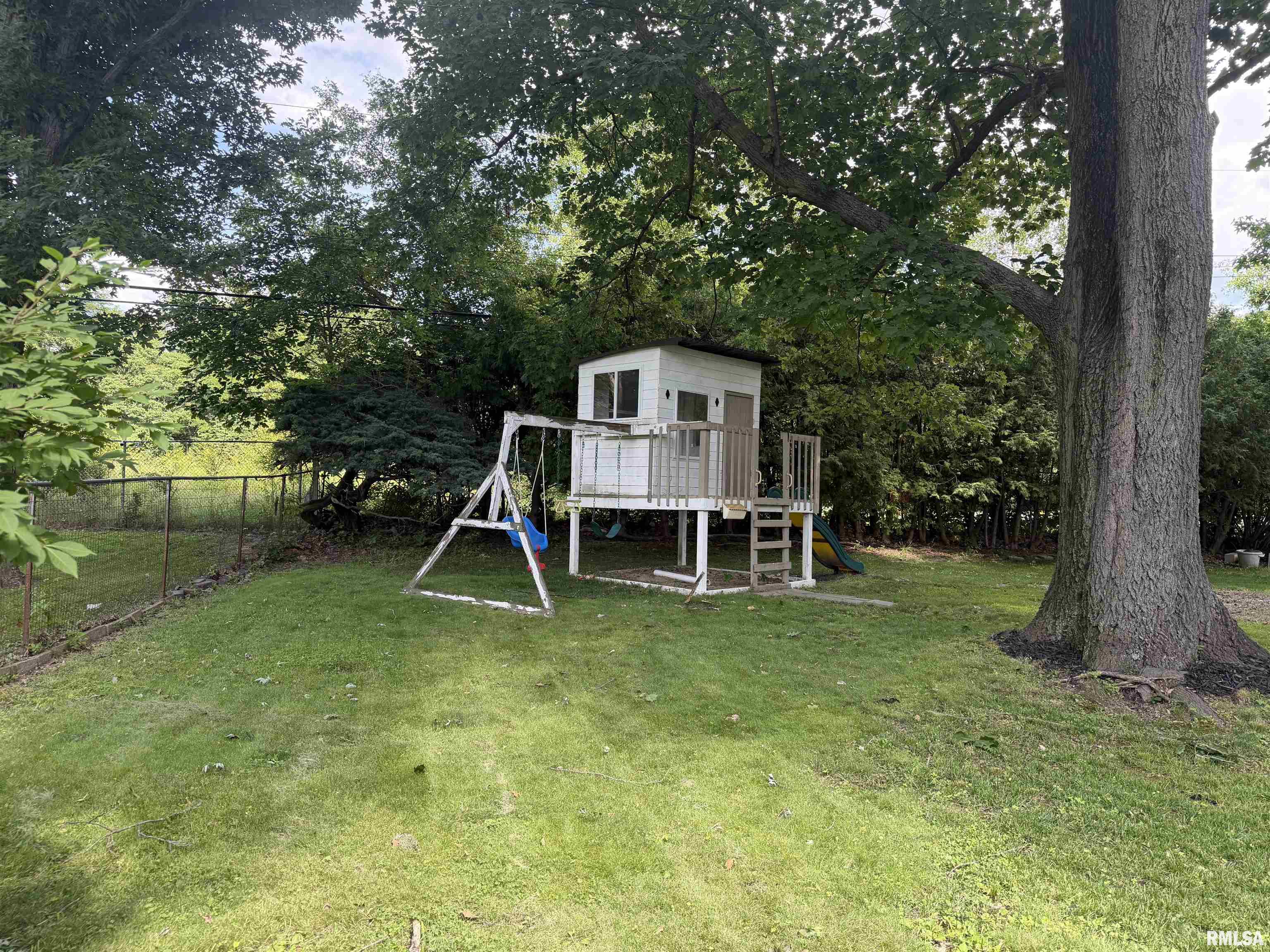 203 Jana Road Macomb, IL 61455 - Photo 8 of 42
