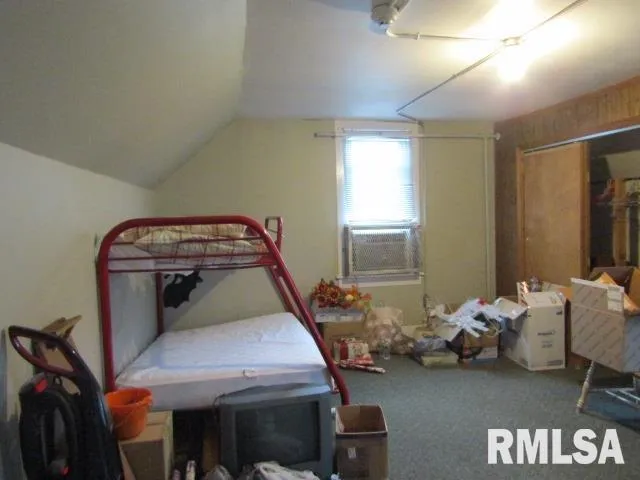 $96,300 | 602 4th Street, Rosiclare, IL 62982