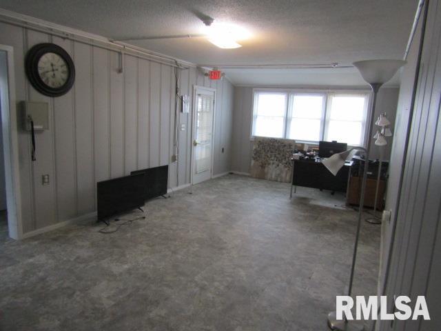 602 4th Street Rosiclare, IL 62982 - Photo 32 of 37