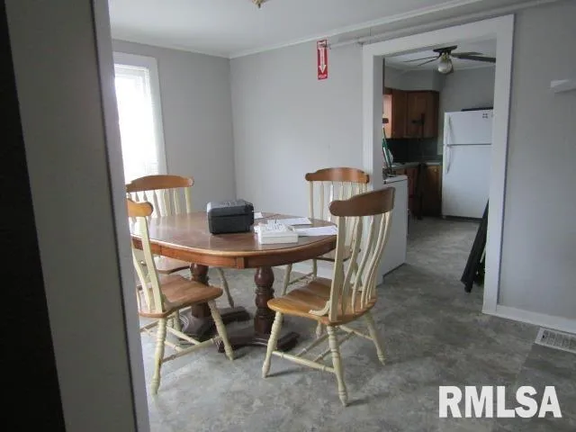 $96,300 | 602 4th Street, Rosiclare, IL 62982