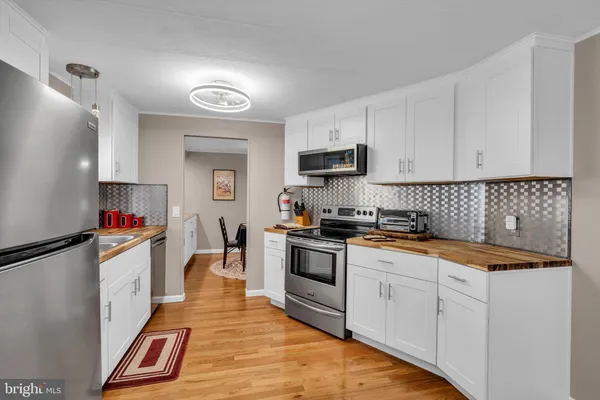 $99,900 | 166 Mockingbird Way, Whiting, NJ 08759