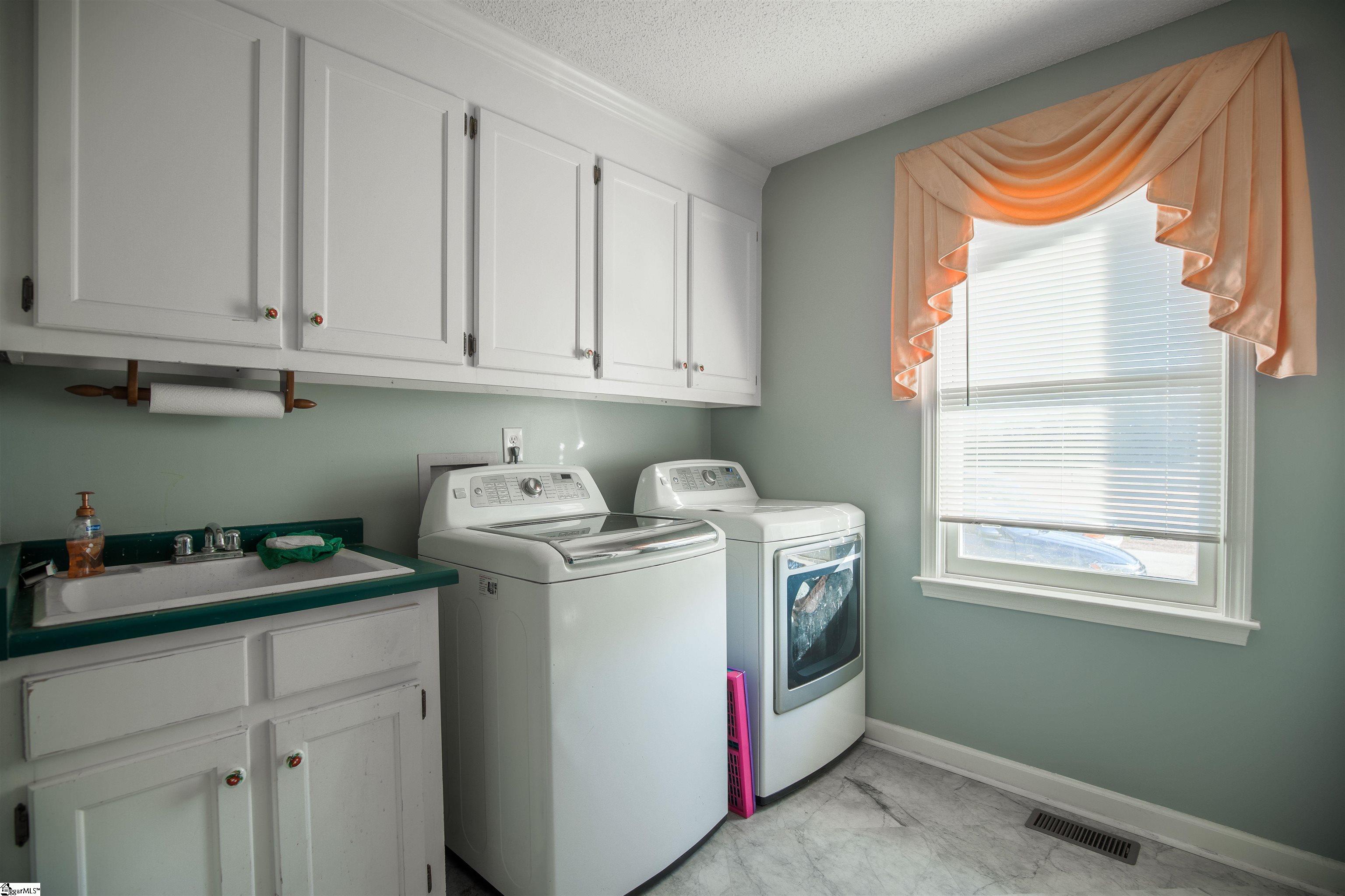 306 Terry Road Fountain Inn, SC 29644 - Photo 30 of 34