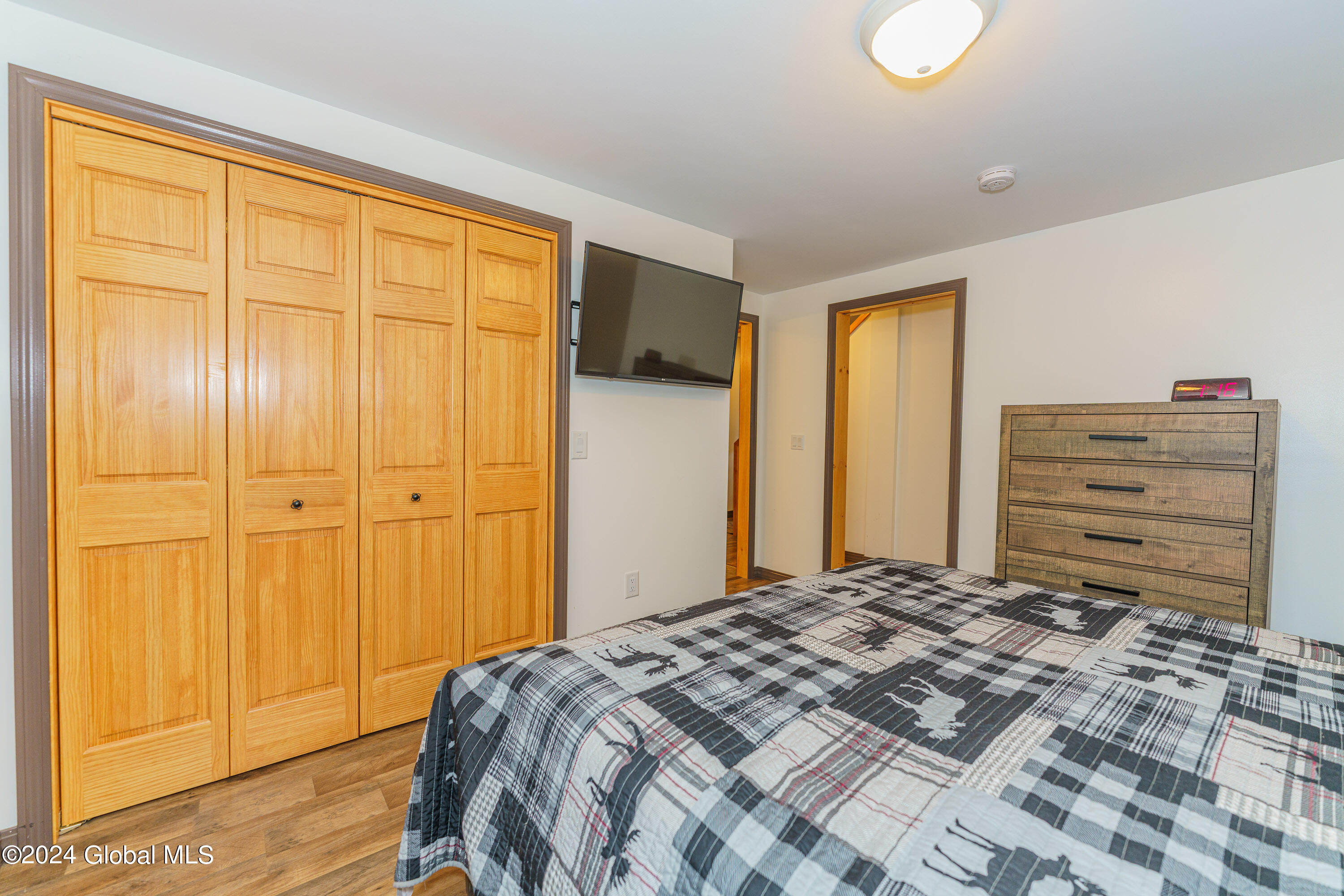 42 Sylvan Road Lake Luzerne, NY 12846 - Photo 31 of 46 6 Bedroom 2