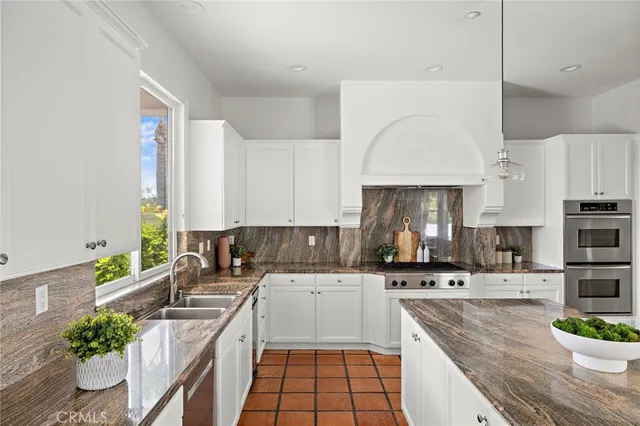 $2,799,000 | 12 Calle Vista Del Sol, San Clemente, CA 92673