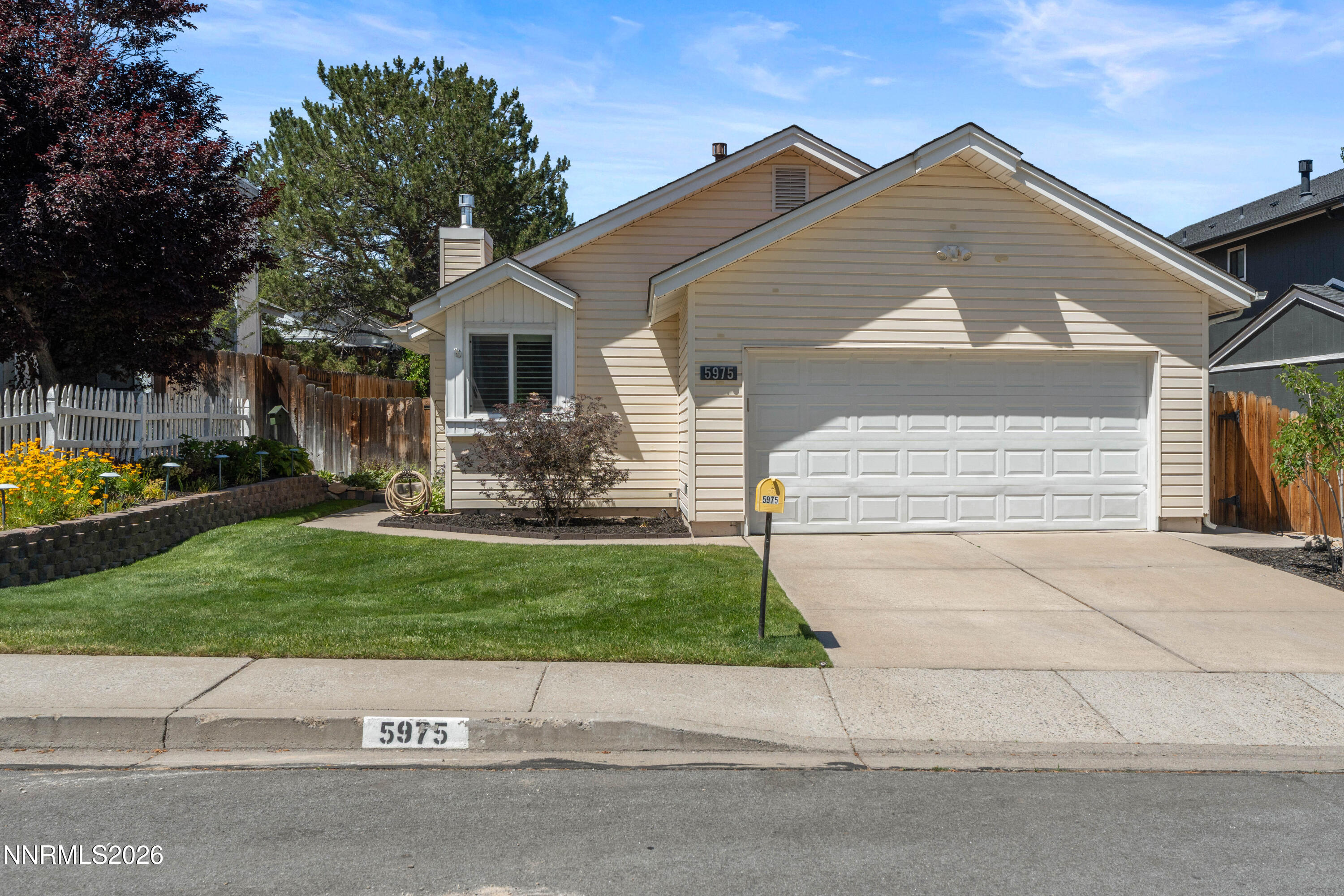 5975 Shadow Park Drive Reno, NV 89523 - Photo 1 of 19 01-5975 Shadow Park Dr-100