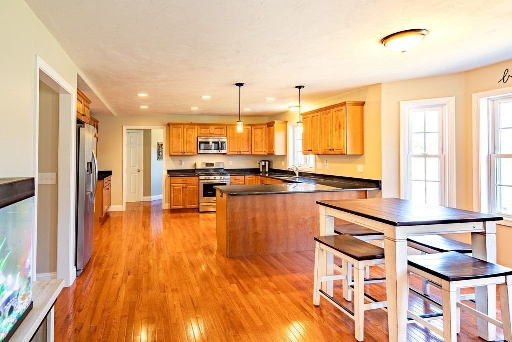 119 Reservoir Road Lunenburg, MA 01462 - Photo 19 of 39