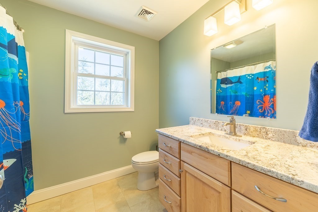 119 Reservoir Road Lunenburg, MA 01462 - Photo 34 of 39