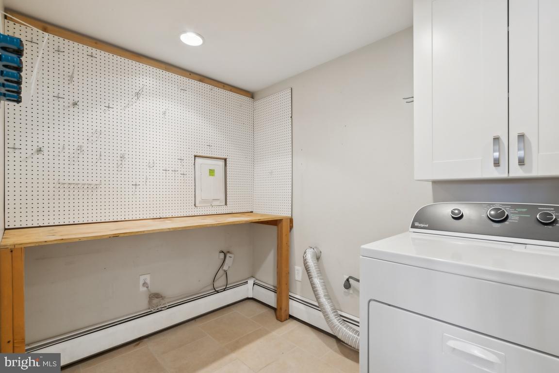 65 Gentle Road Levittown, PA 19057 - Photo 25 of 27 a utility room with dryer and washer