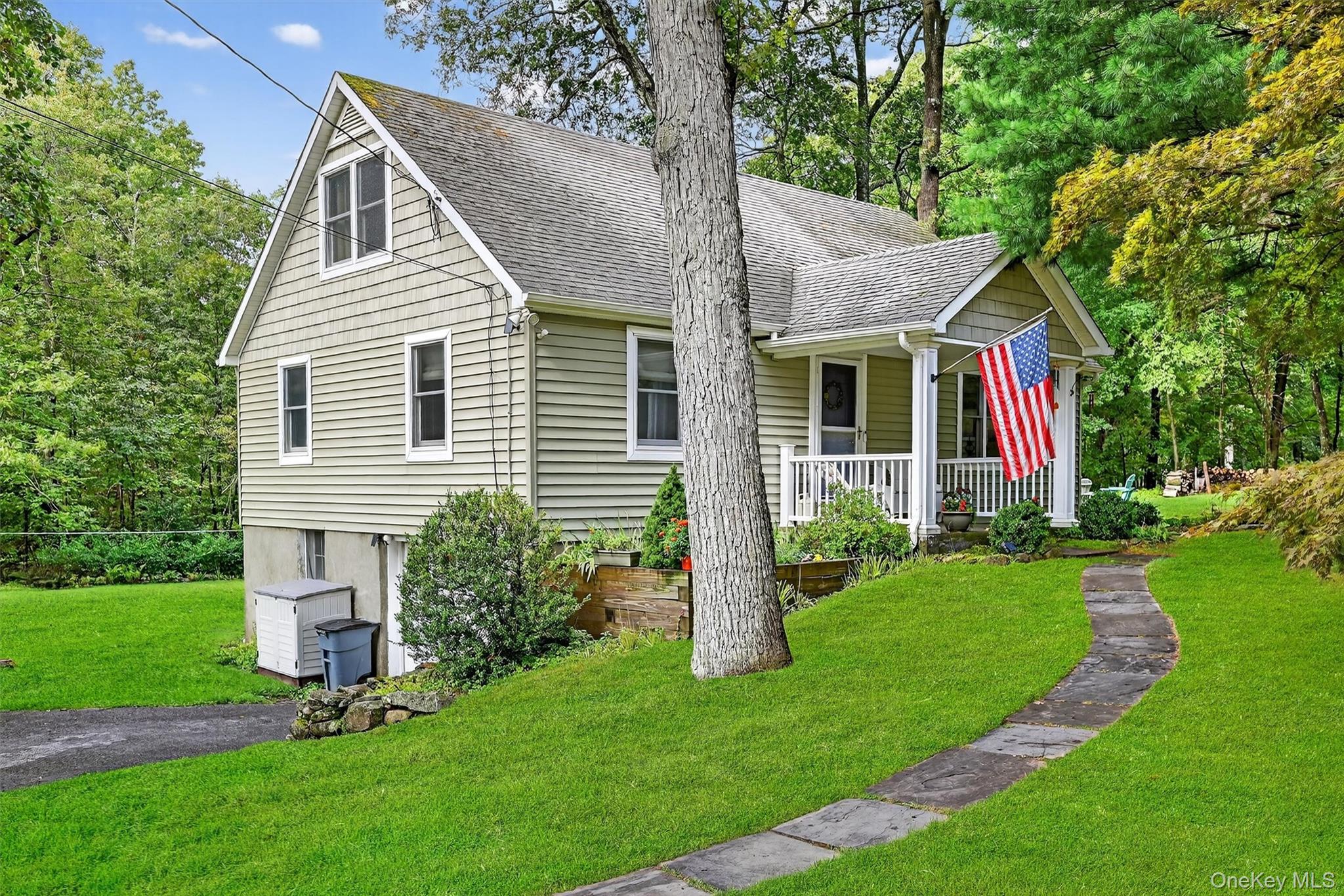 65 Ludlam Road Monroe, NY 10950 - Photo 3 of 49
