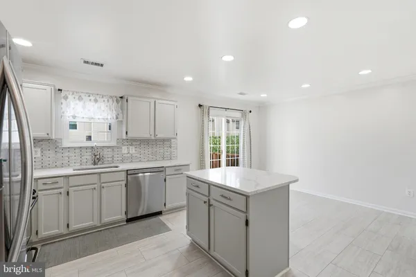 $3,200 | 9663 Franklin Woods Place, Lorton, VA 22079