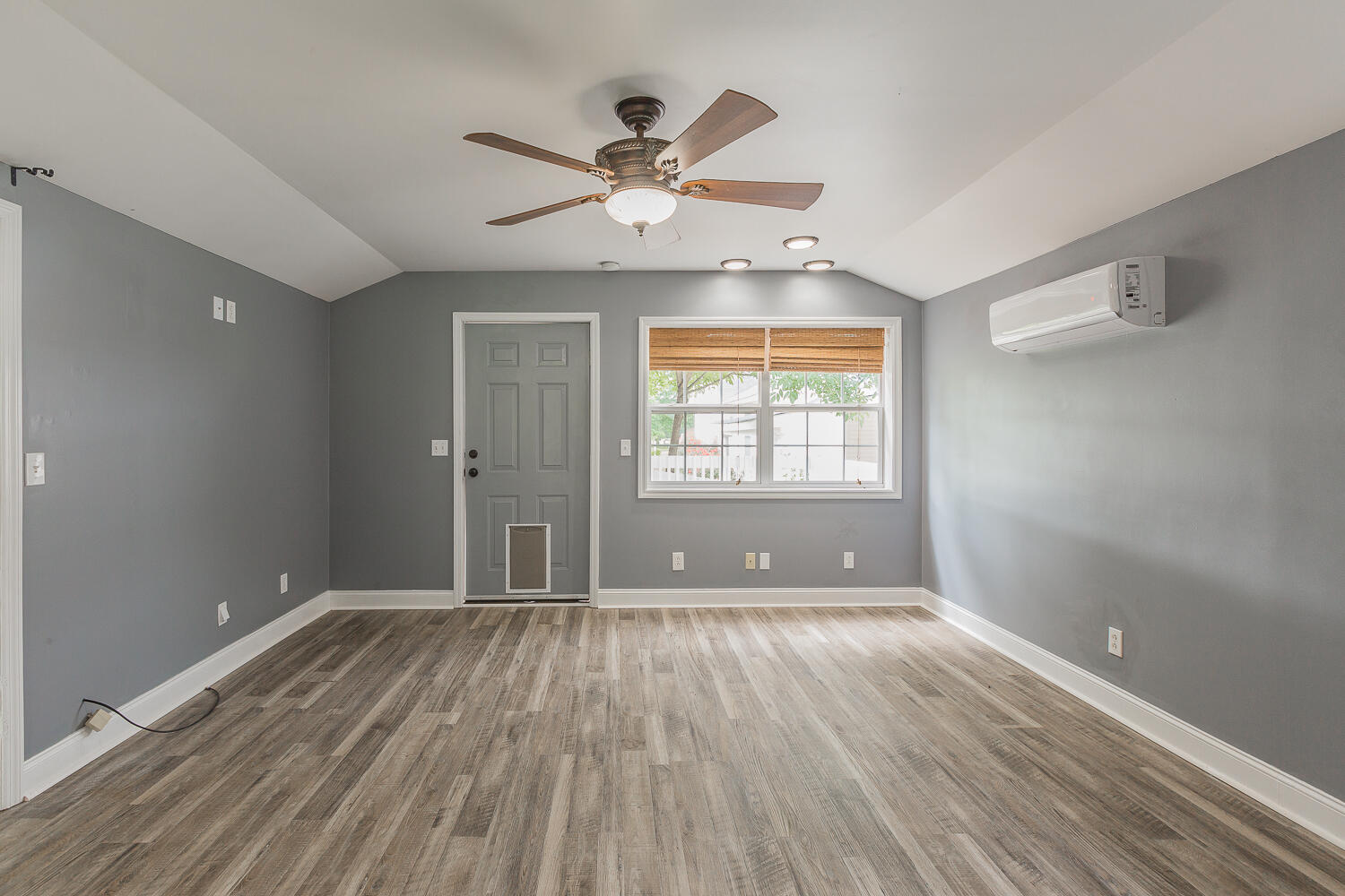 274 Cartwright Loop Whitwell, TN 37397 - Photo 28 of 57 274 Cartwright Loop HD 37393 -48