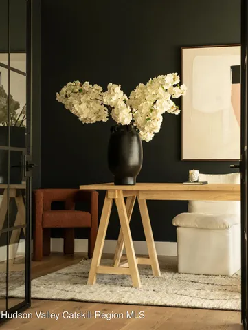 $2,395,000 | 11 Crimson Hill, Rhinebeck, NY 12572