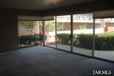 521 North Country Club Road, Unit B6 Tucson, AZ 85716 - Photo 2 of 23