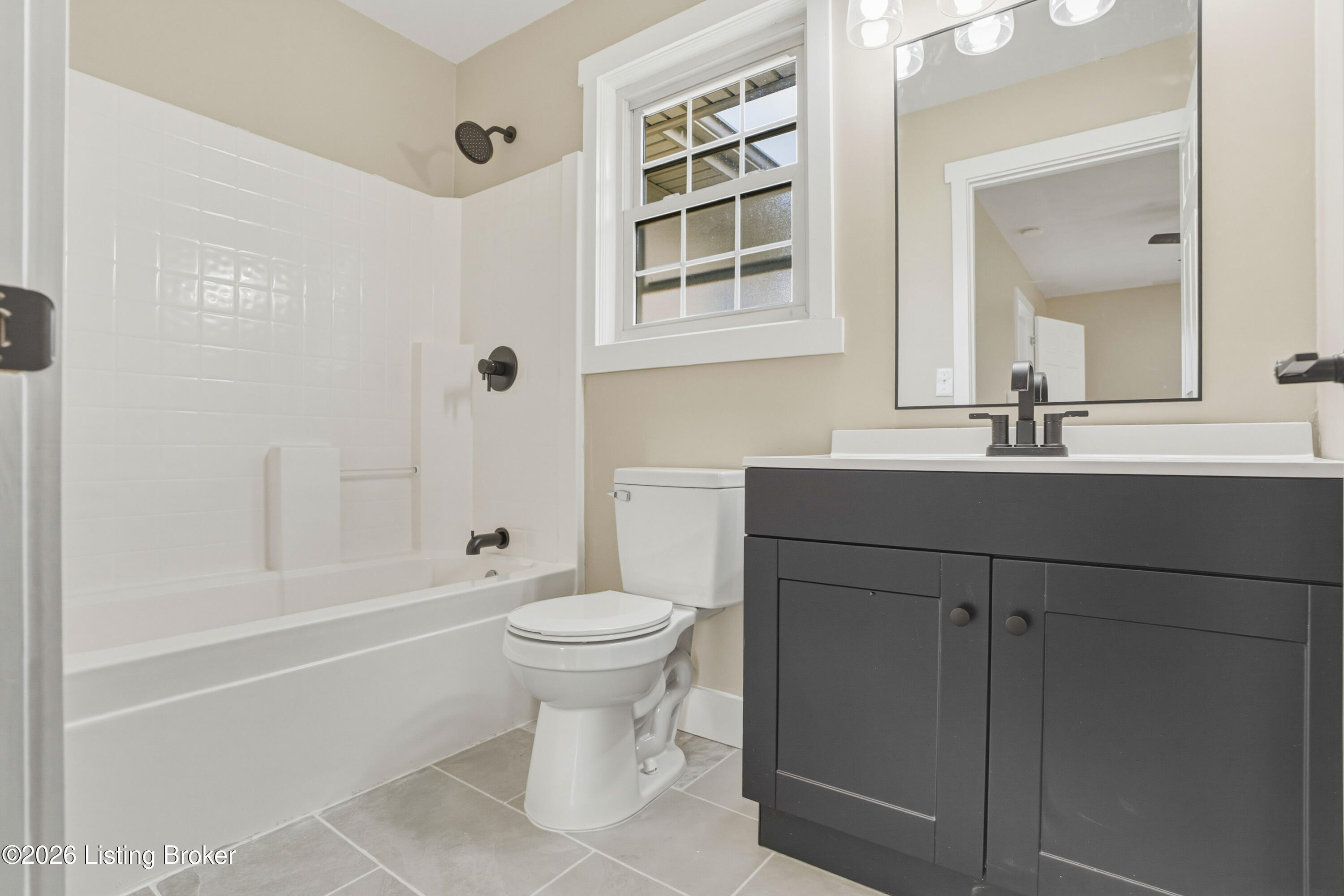 210 Montclair School Road Simpsonville, KY 40067 - Photo 26 of 31 26-Bathroom