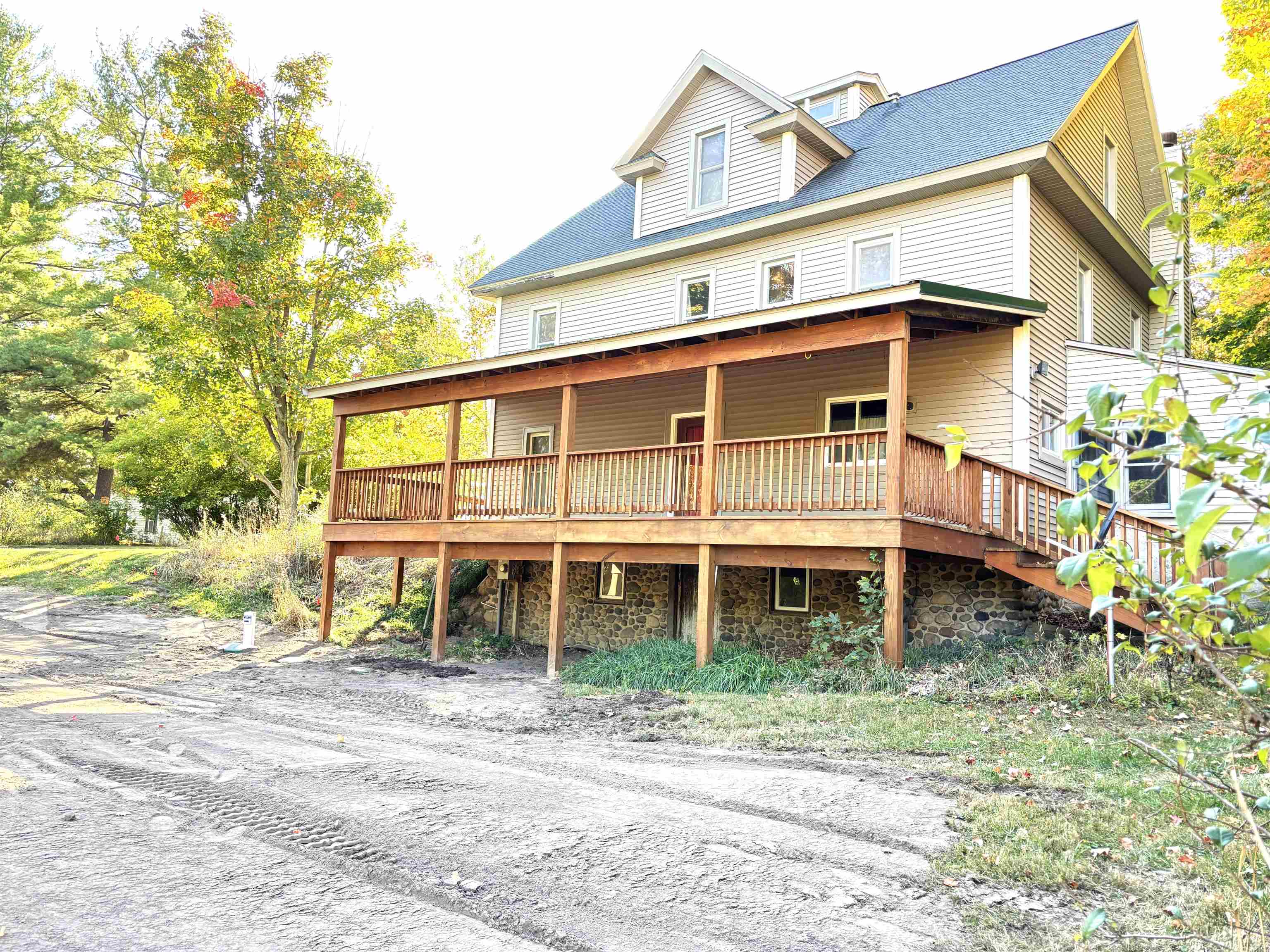 1660 West Wing Road Mount Pleasant, MI 48858 - Photo 4 of 47 Gallery Image 4