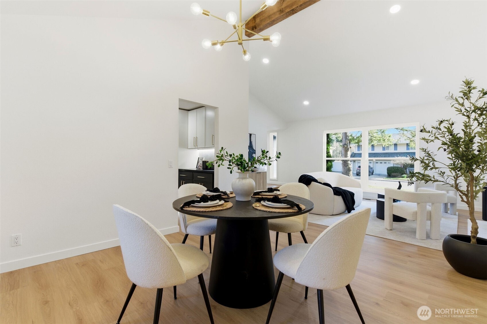 4136 Southwest 321st Street Federal Way, WA 98023 - Photo 13 of 39