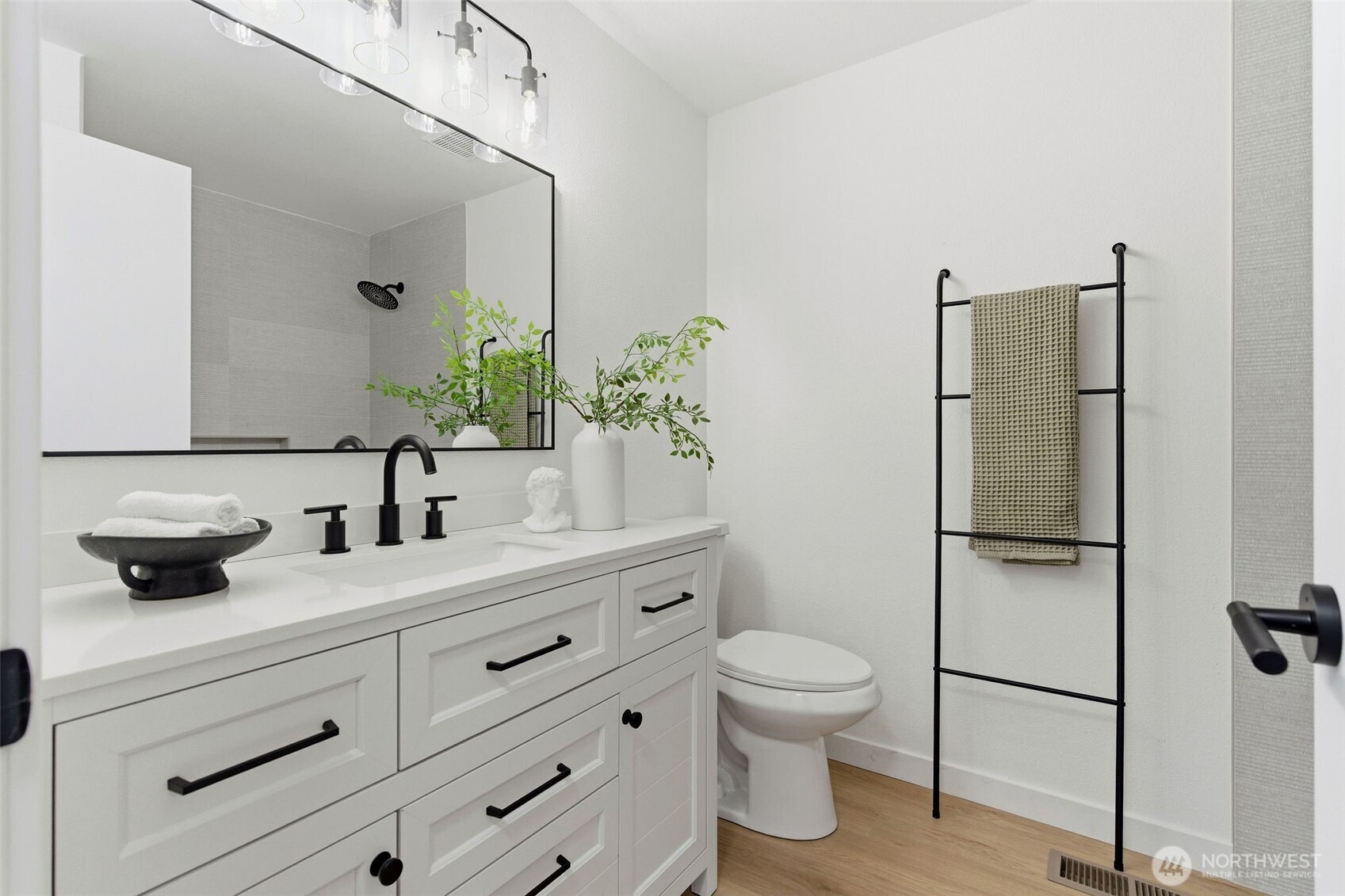 4136 Southwest 321st Street Federal Way, WA 98023 - Photo 32 of 39