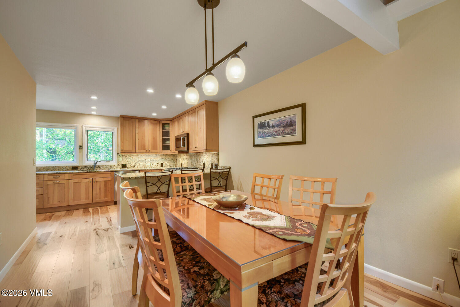 2570 Kinnickinnick Road, Unit H4 Vail, CO 81657 - Photo 8 of 29 2570 Kinnickinnick Road H4 - Web Quality