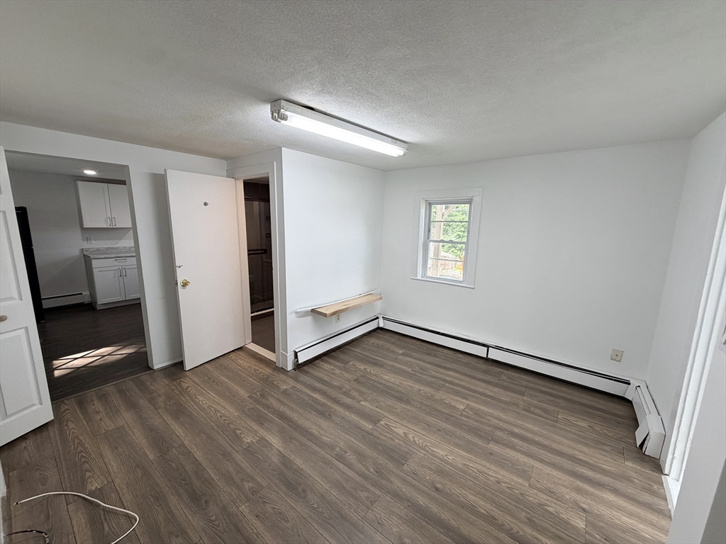 55 Rice Street Marlborough, MA 01752 - Photo 3 of 21