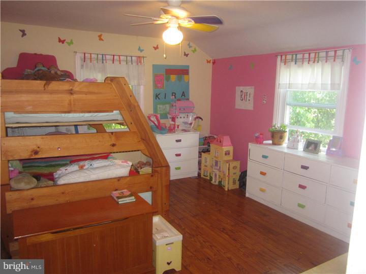 216 Dutton Mill Road Brookhaven, PA 19015 - Photo 14 of 25 Bedroom 3