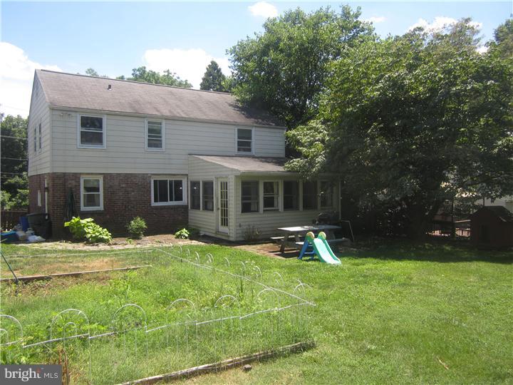 216 Dutton Mill Road Brookhaven, PA 19015 - Photo 25 of 25 Exterior Back