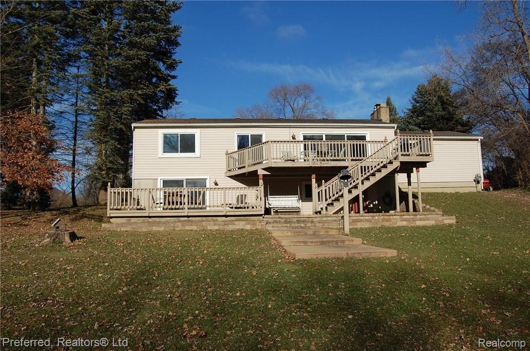 49253 Hanford Road Canton, MI 48187 - Photo 23 of 33 Back of Home