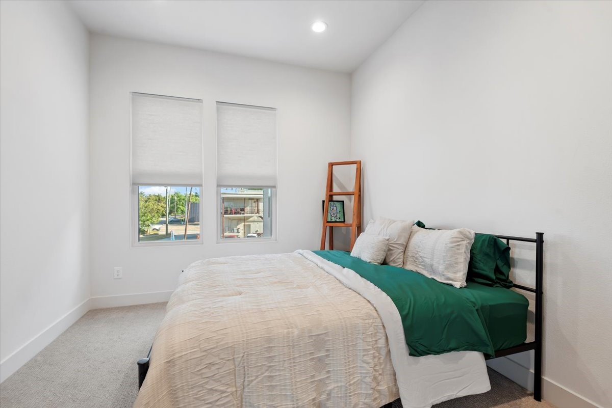 5203 Texas Street Houston, TX 77011 - Photo 16 of 20