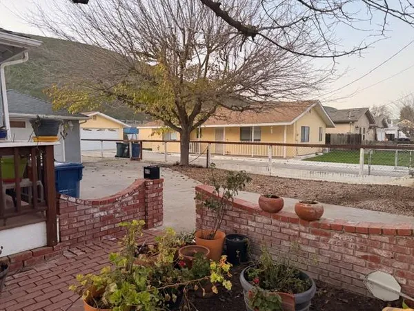 $687,999 | 1421 K Street, San Miguel, CA 93451