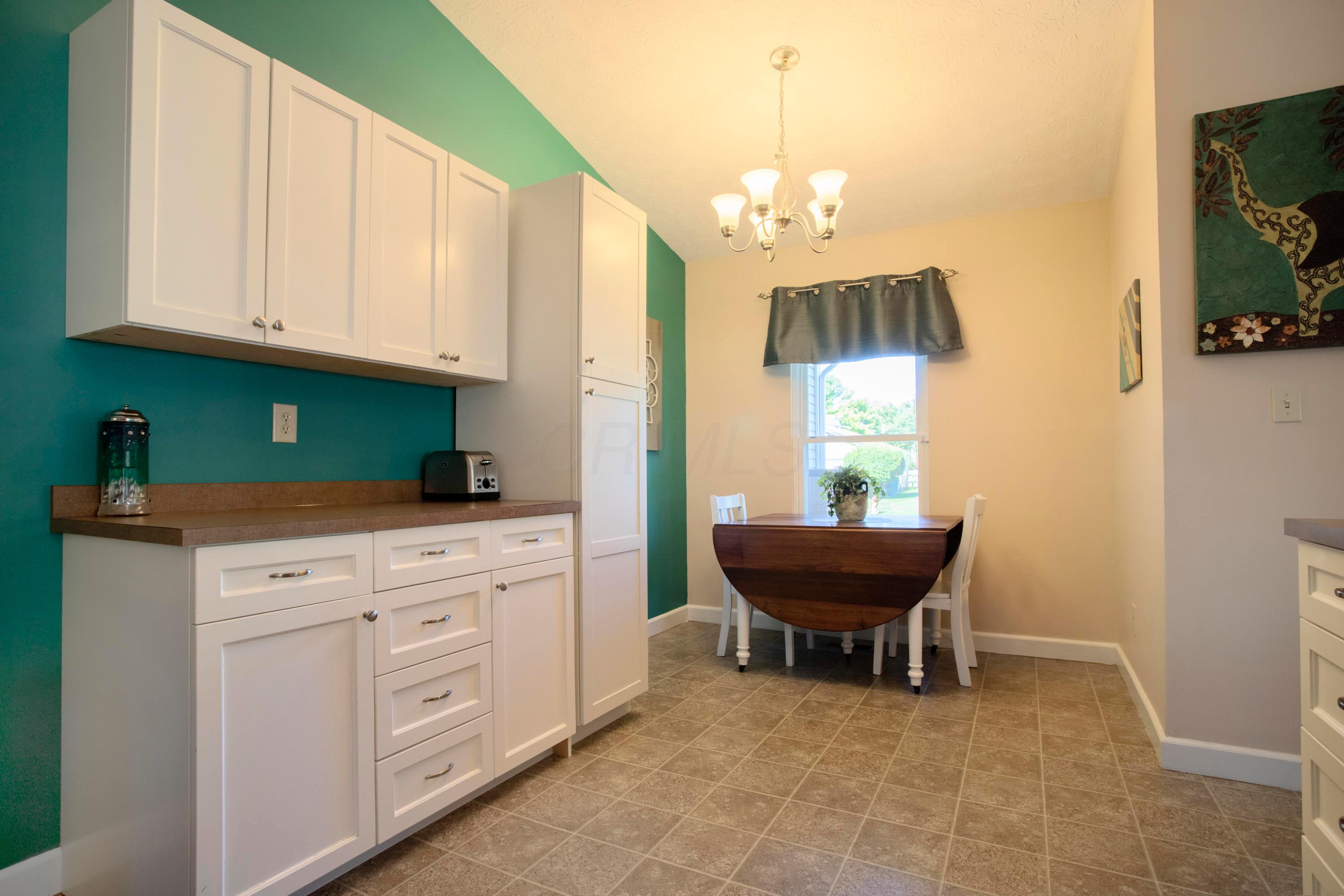 6280 Emberwood Road Dublin, OH 43017 - Photo 9 of 21