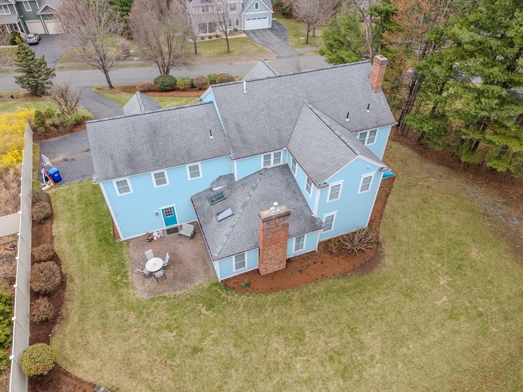 27 Summerfield Road Amherst, MA 01002 - Photo 41 of 42 Gallery Image 41