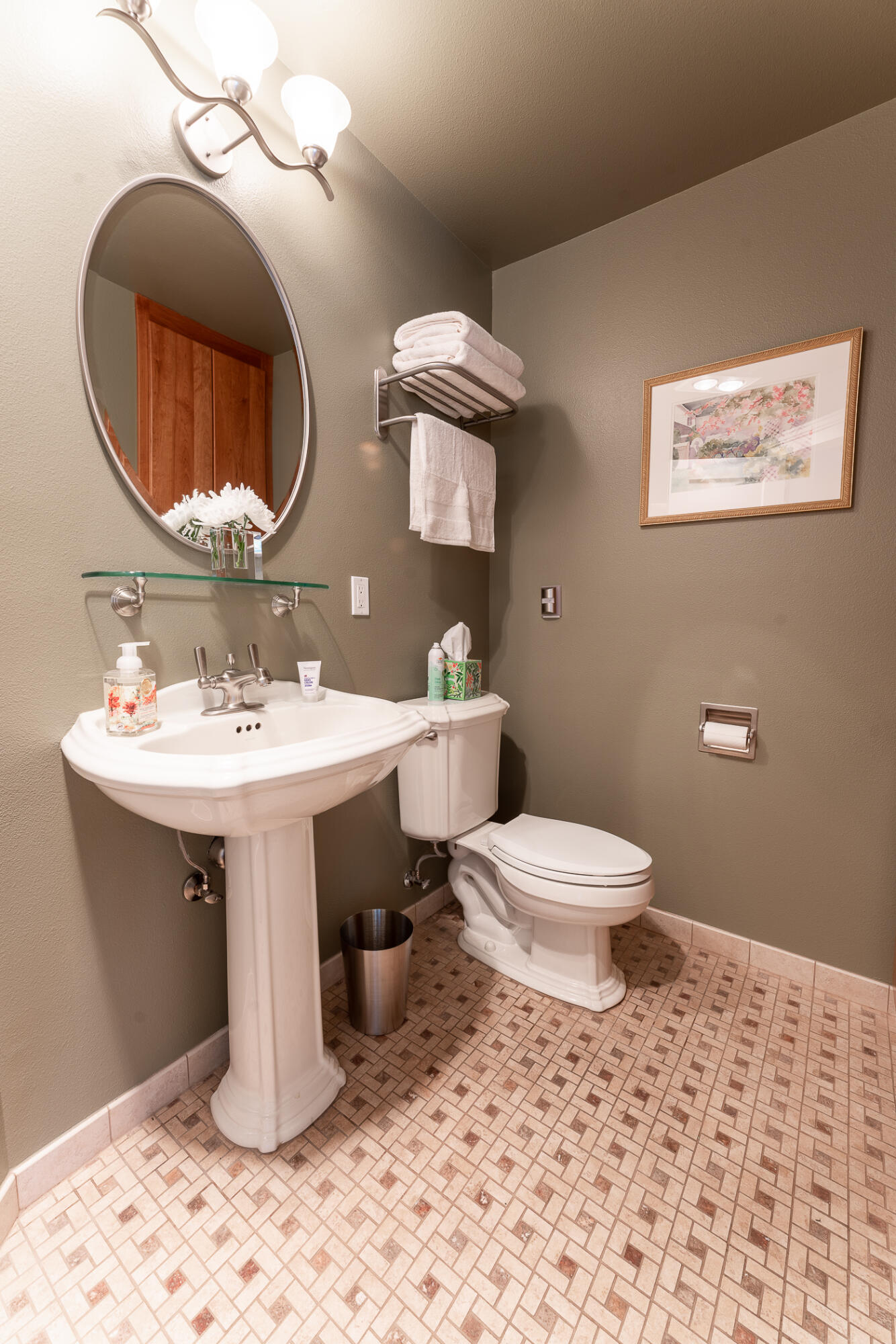 64300 Crosswinds Road Bend, OR 97703 - Photo 36 of 61 Main level guest bath includes a shower to the left...just out of photo view