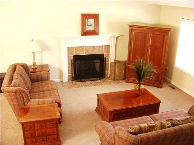 8025 Rodebaugh Road Reynoldsburg, OH 43068 - Photo 2 of 21 Gallery Image 2