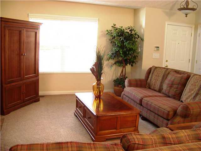 8025 Rodebaugh Road Reynoldsburg, OH 43068 - Photo 3 of 21 Gallery Image 3